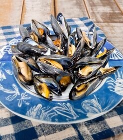 Fresh Maine & PEI Mussels!
